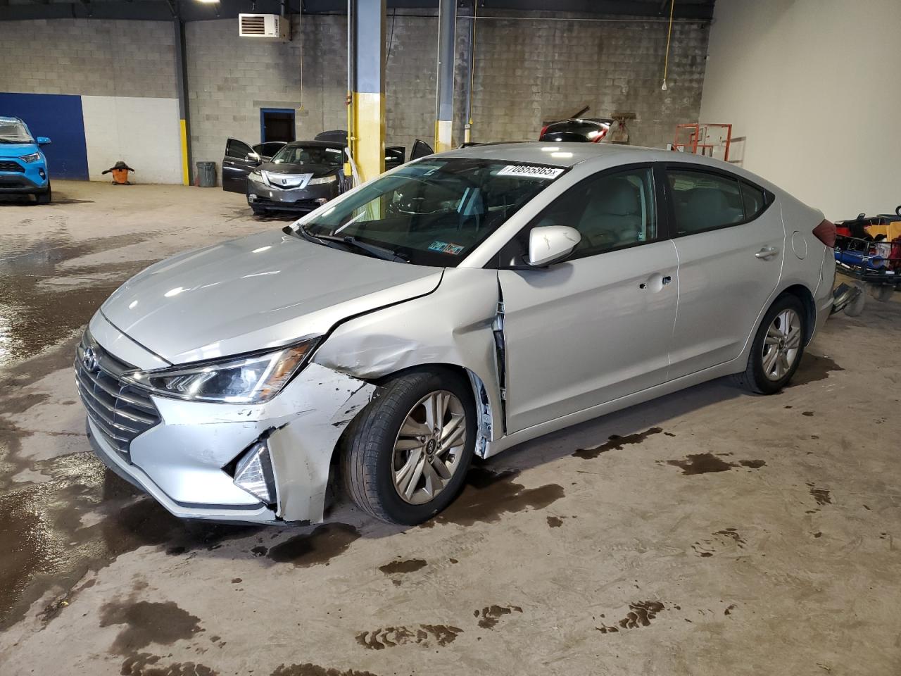 HYUNDAI ELANTRA SEL