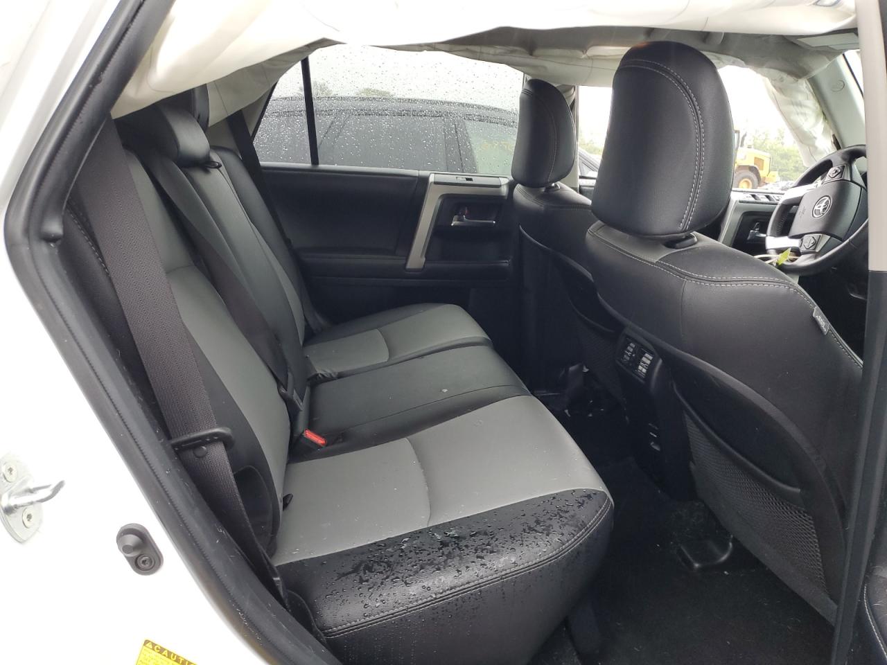 TOYOTA 4RUNNER SR5/SR5 PREMIUM