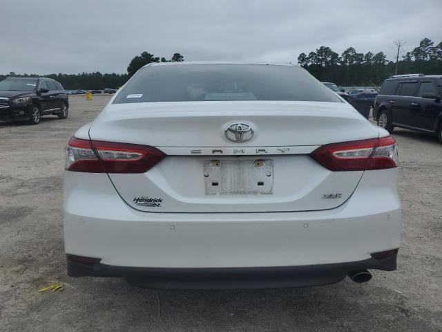2018 TOYOTA CAMRY L - 4T1B11HK3JU066386