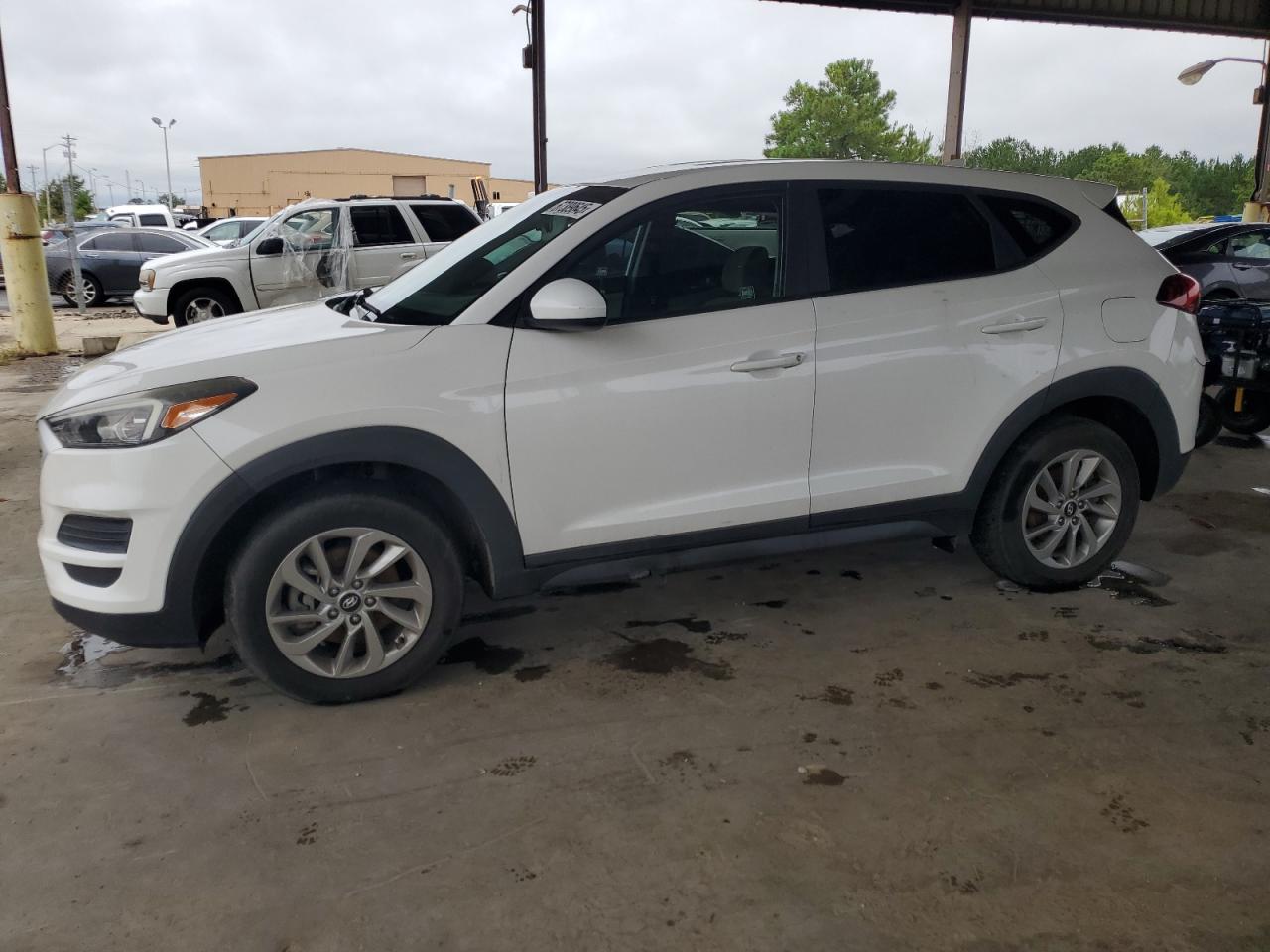 HYUNDAI TUCSON SE