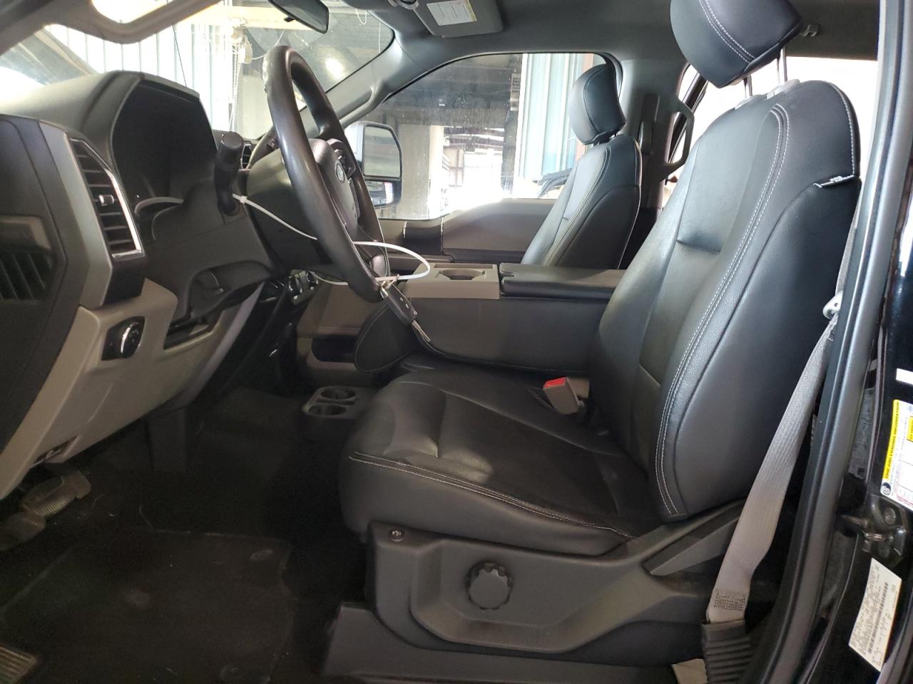 FORD F-250 SUPER DUTY