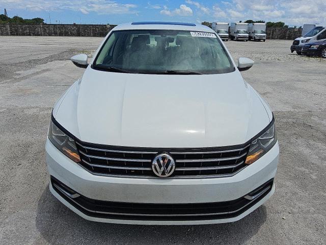 2016 VOLKSWAGEN PASSAT SE - 1VWBT7A30GC014245