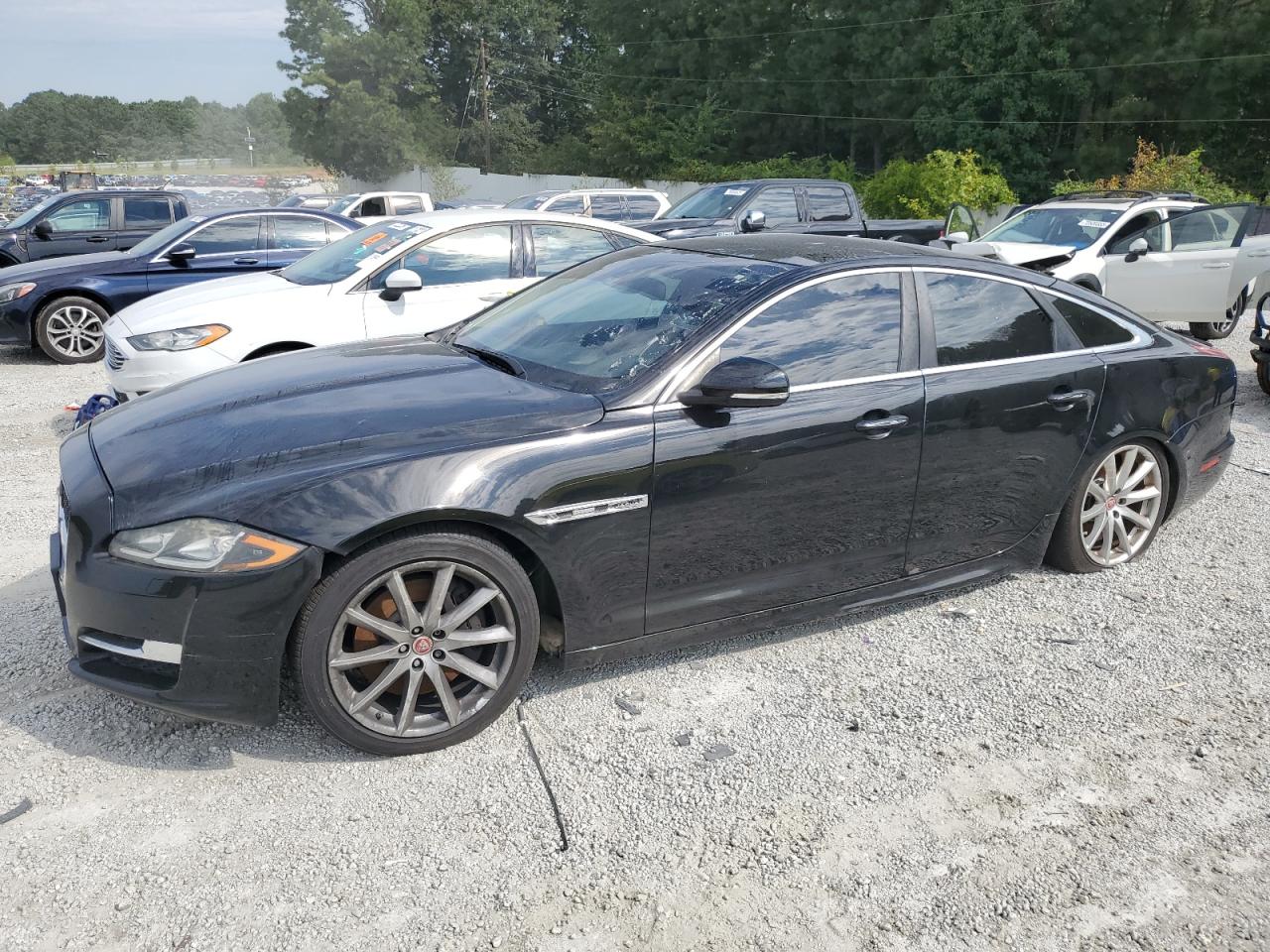 JAGUAR XJ