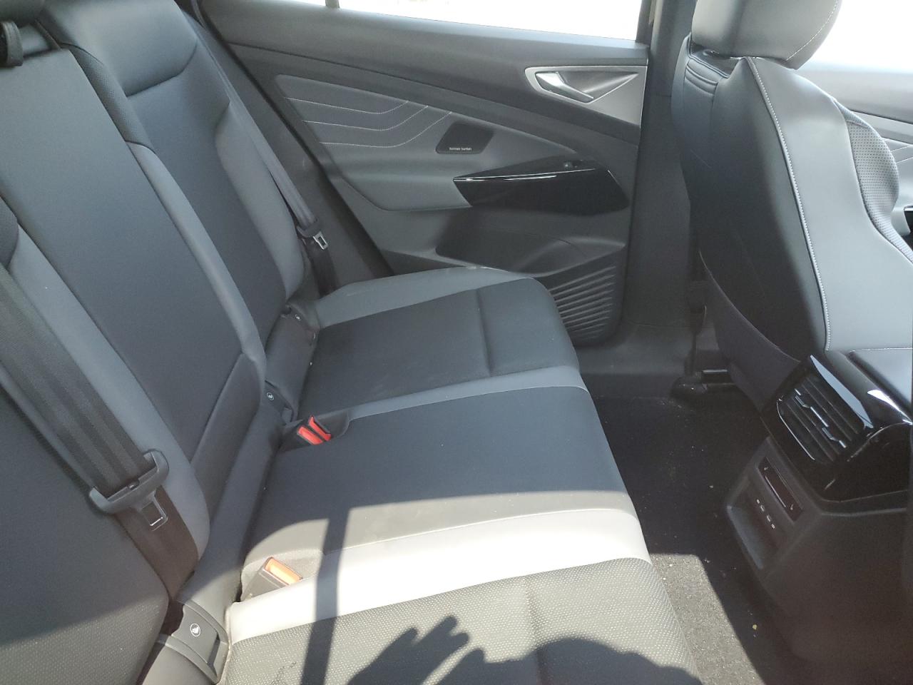 VOLKSWAGEN ID.4 PRO S