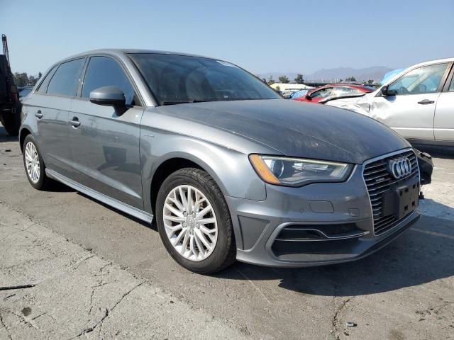 2016 AUDI A3 E-TRON WAUVPBFF9GA065844