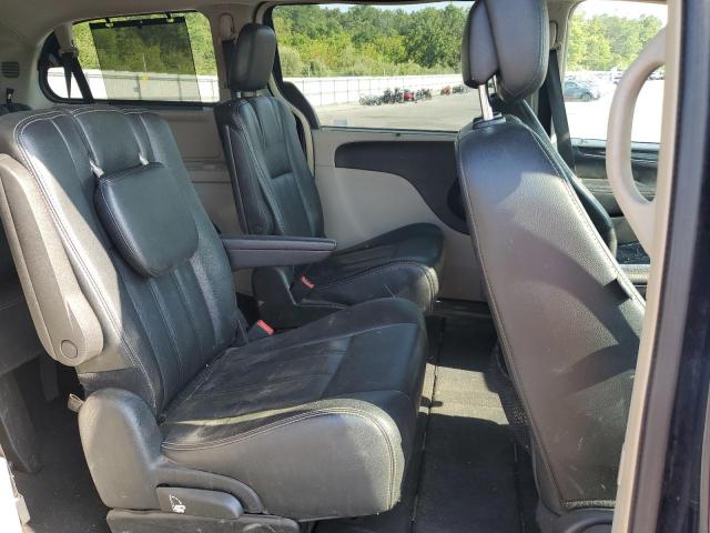 2016 CHRYSLER TOWN & COU 2C4RC1BG0GR240387