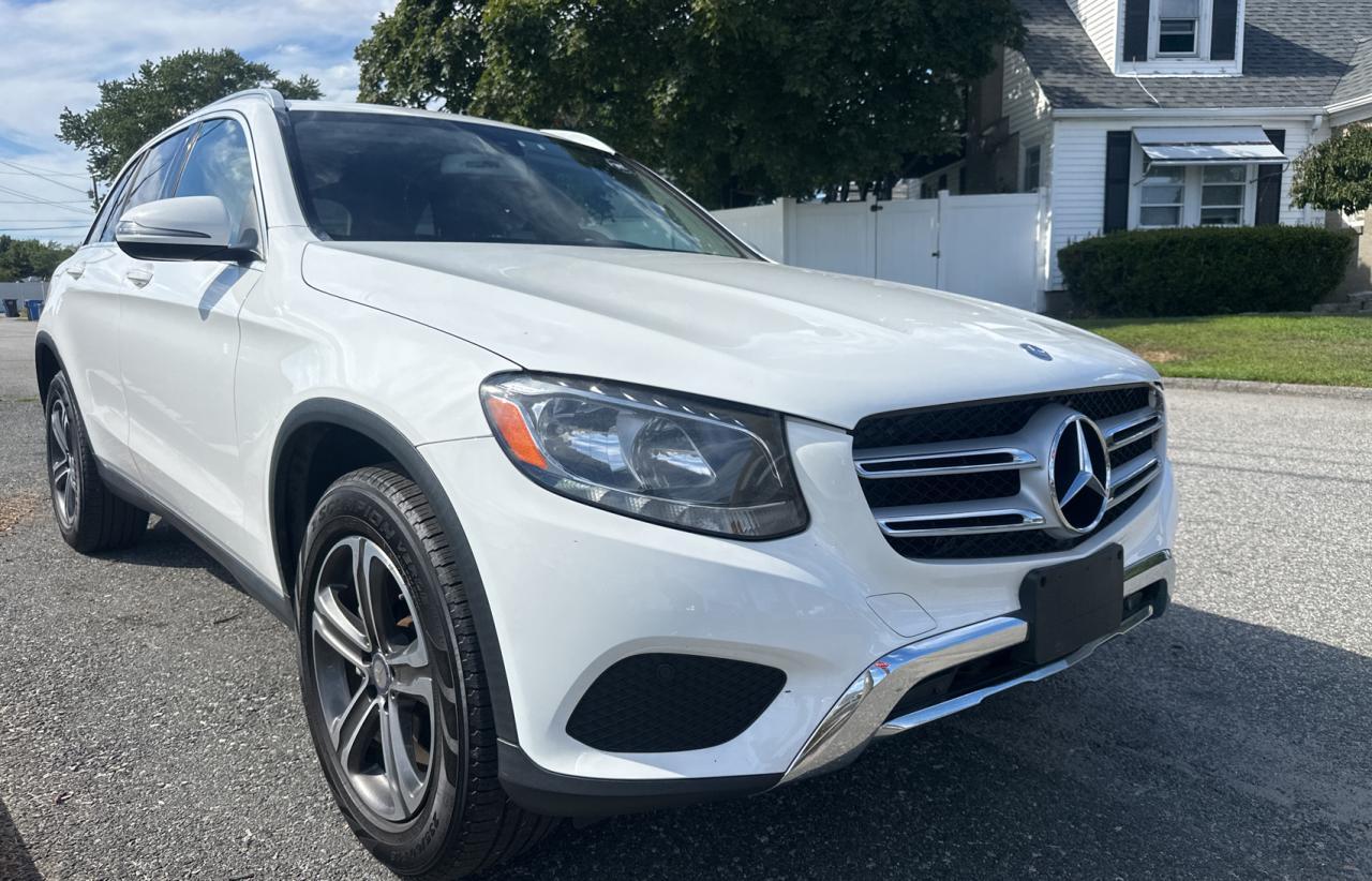 MERCEDES-BENZ GLC-CLASS 300 4MATIC