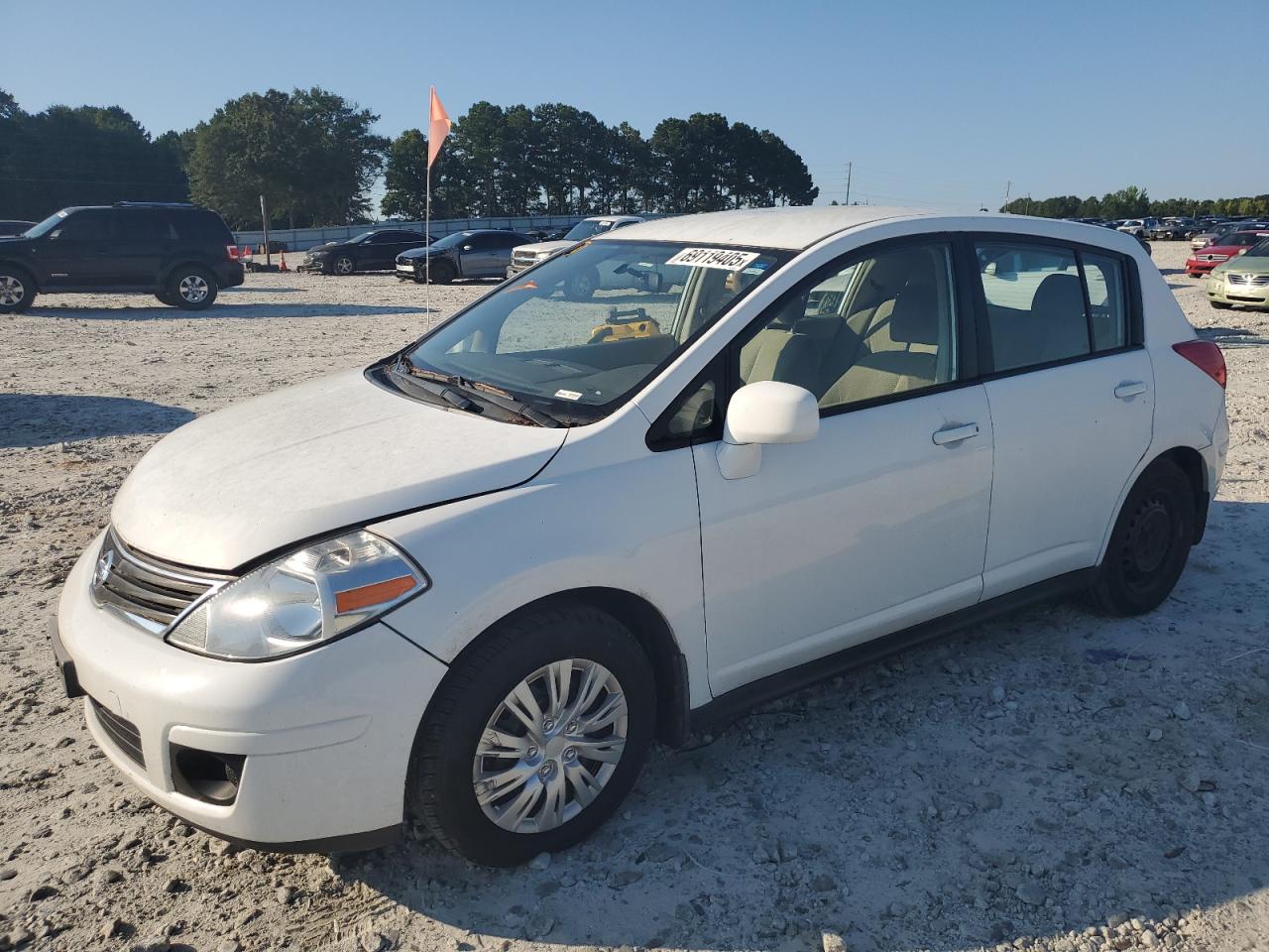 NISSAN VERSA S