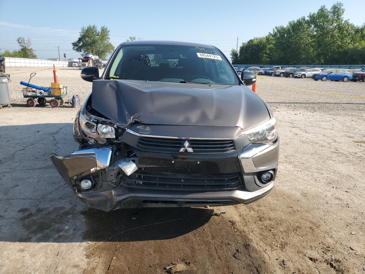 MITSUBISHI OUTLANDER ES