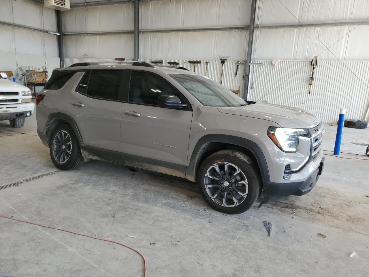 GMC TERRAIN ELEVATION
