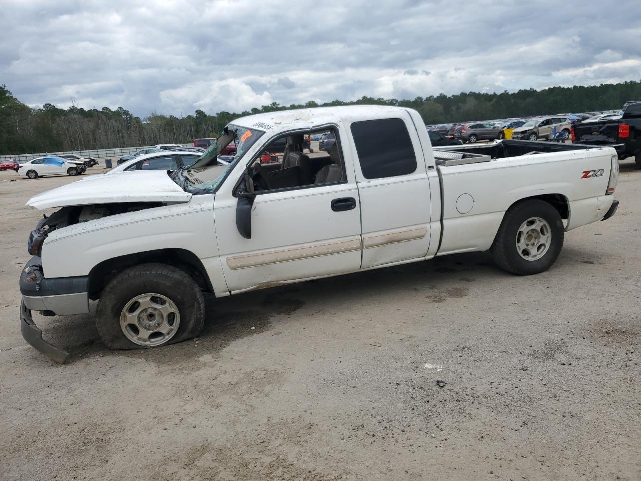 Lot #3255487432 2004 CHEVROLET SILVERADO