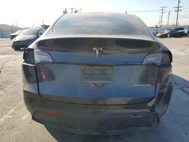 2024 TESLA MODEL Y 7SAYGDEE3RA256741