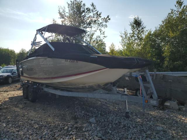 MASTERCRAFT BOAT 2010 MBCDHCZ2A010 photo #1