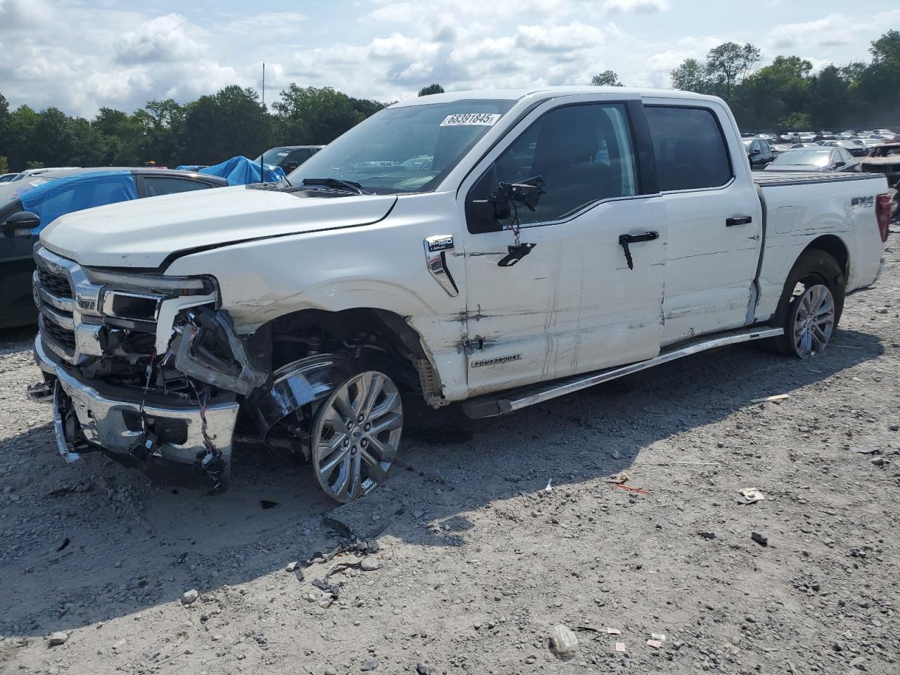FORD F-150 LARIAT