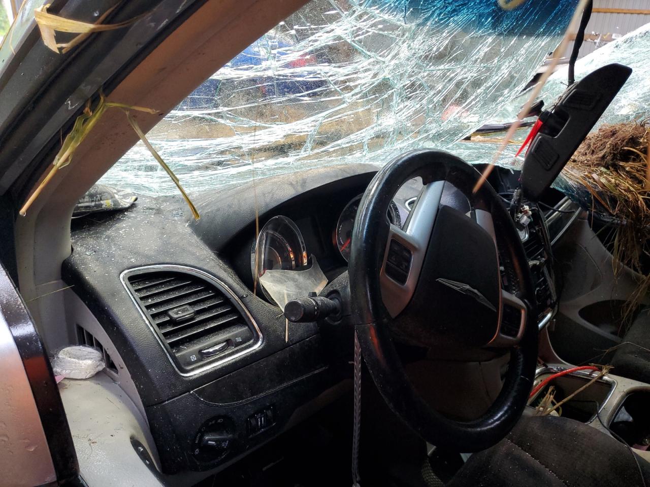 CHRYSLER TOWN & COUNTRY TOURING