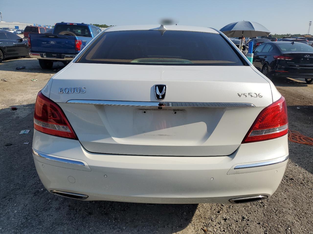 HYUNDAI EQUUS SIGNATURE