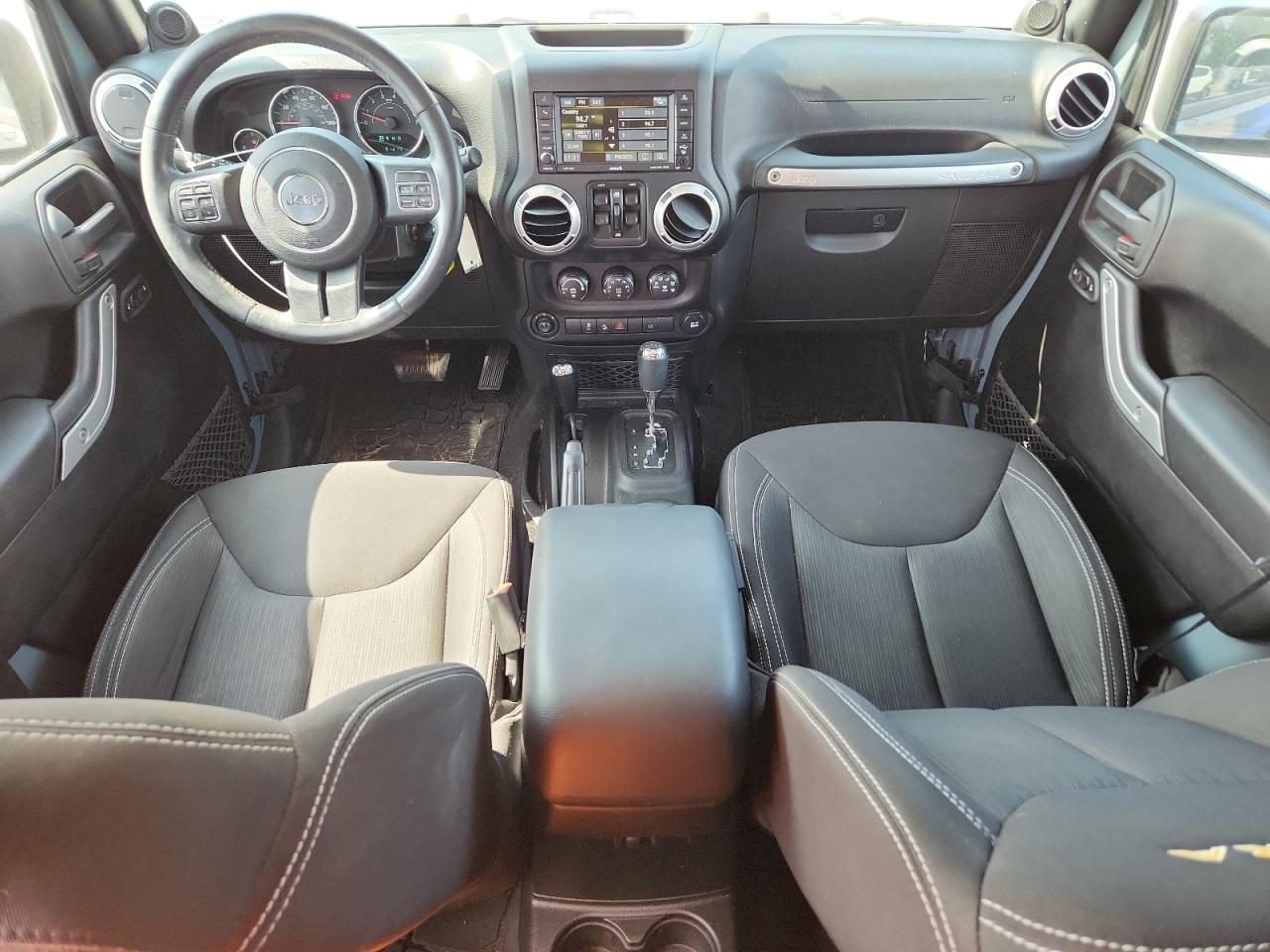 JEEP WRANGLER SAHARA