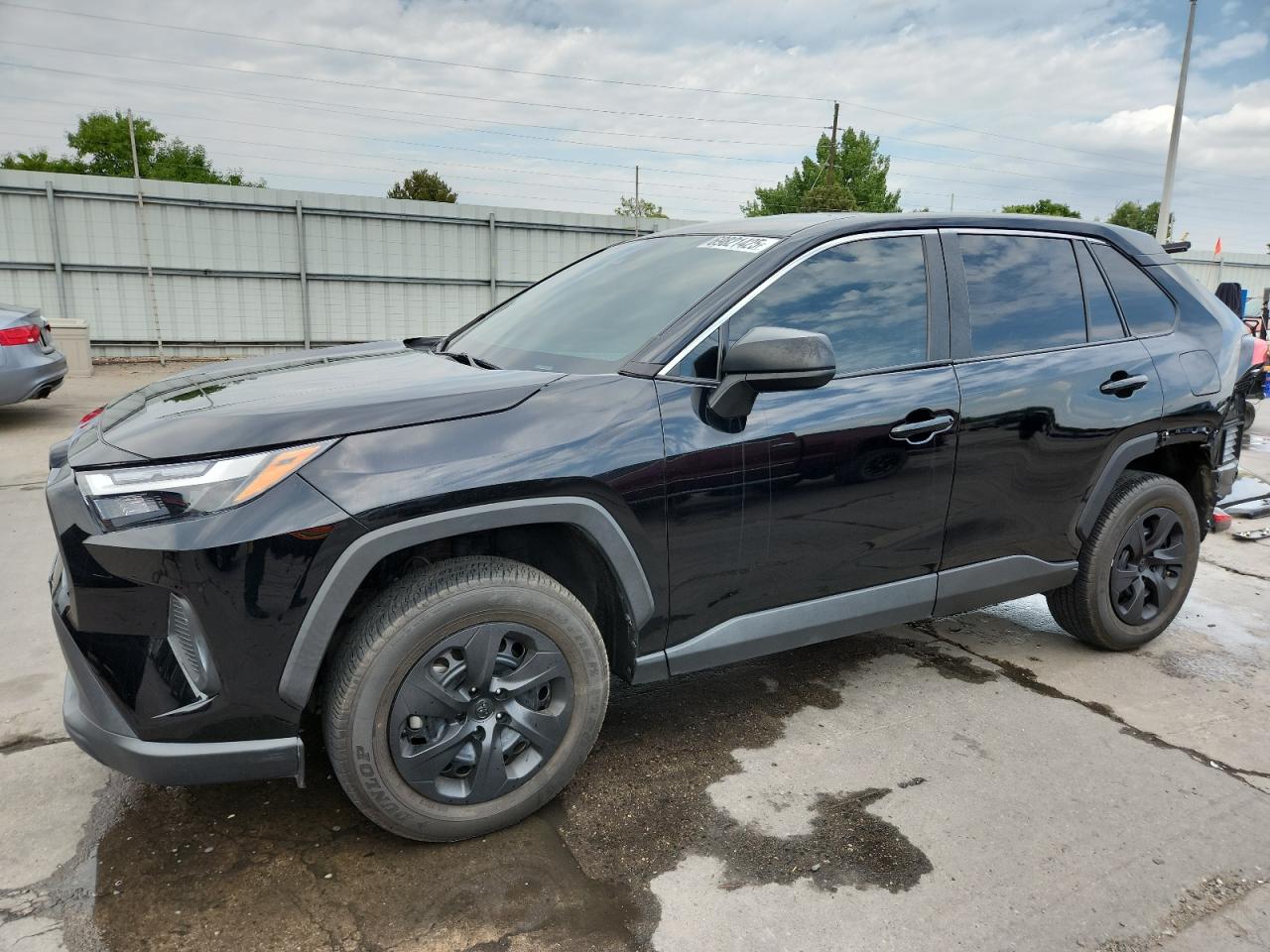 TOYOTA RAV4 LE