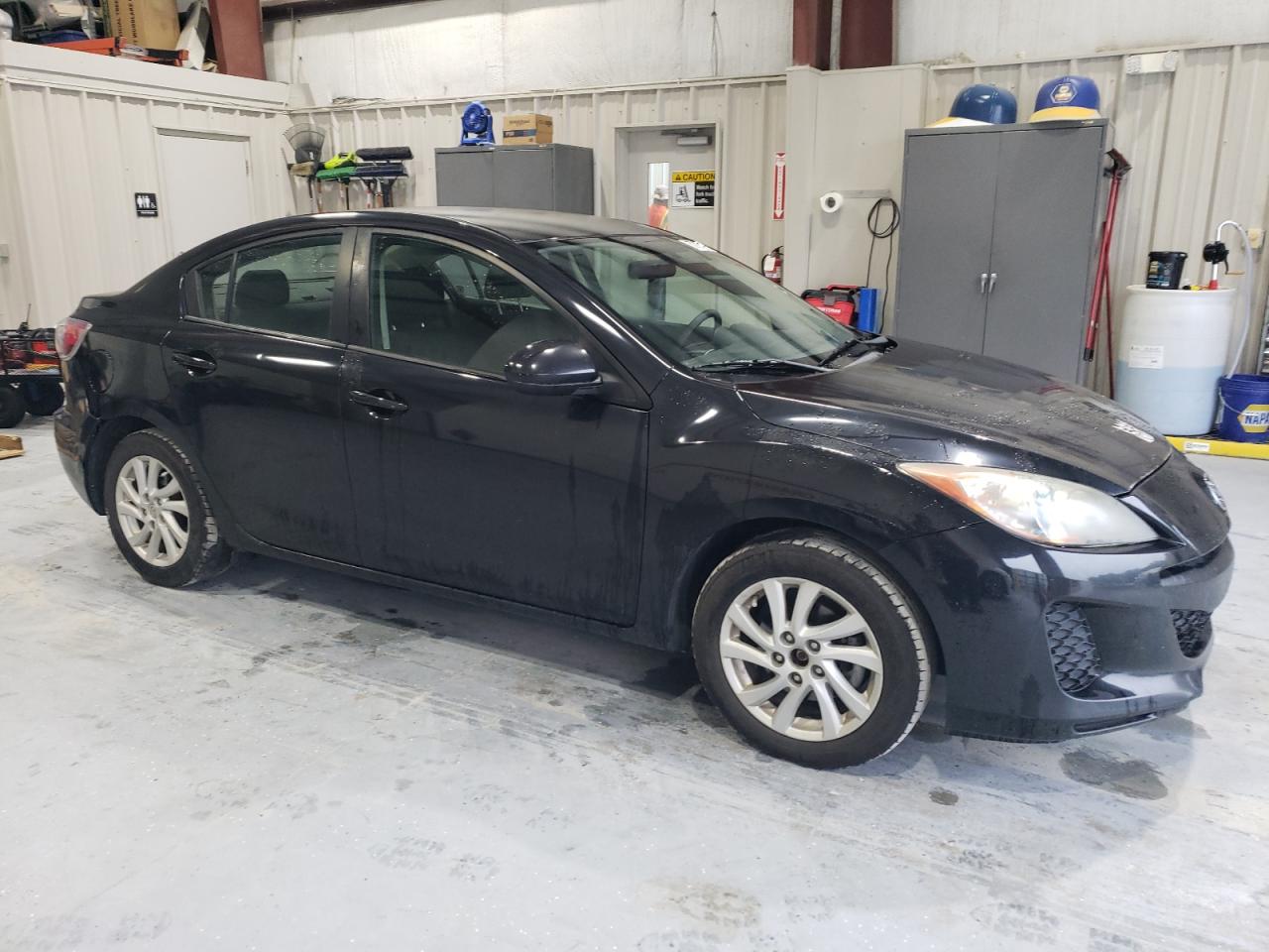MAZDA 3 I