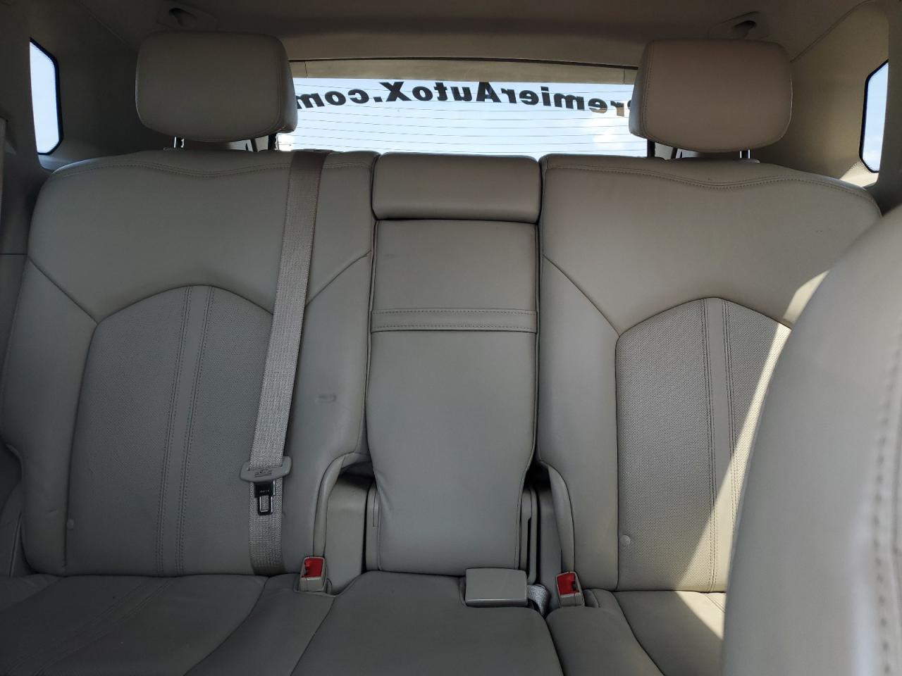 CADILLAC SRX LUXURY COLLECTION