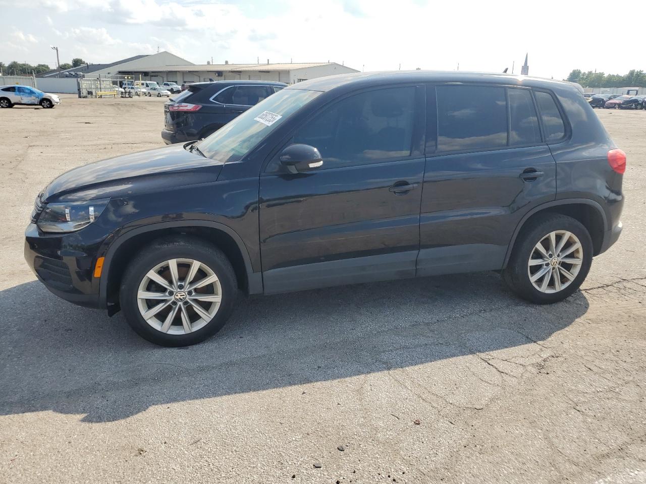 VOLKSWAGEN TIGUAN S
