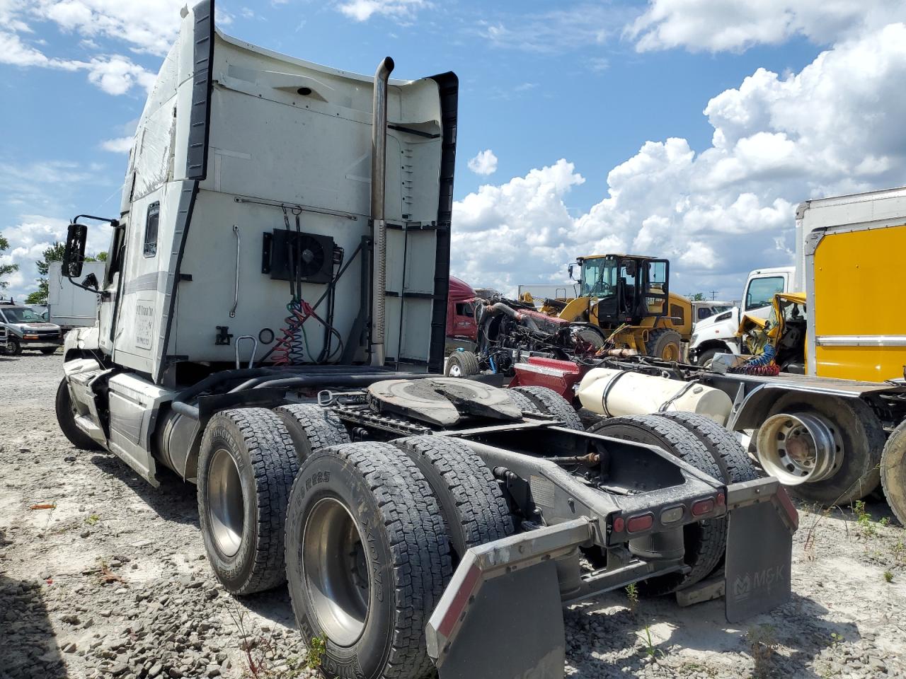 Lot #3253883560 2023 MACK ANTHEM