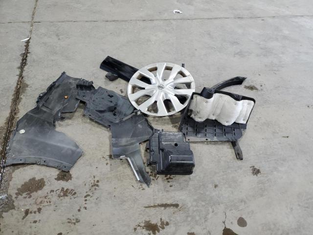 2018 NISSAN ROGUE S KNMAT2MV0JP515599