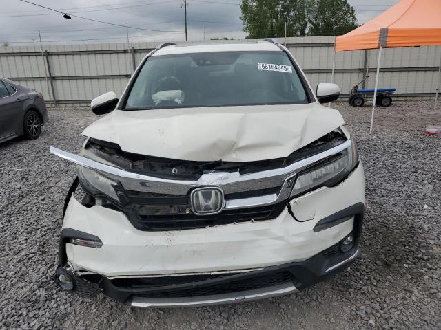 2019 HONDA PILOT ELITE 5FNYF6H01KB002885