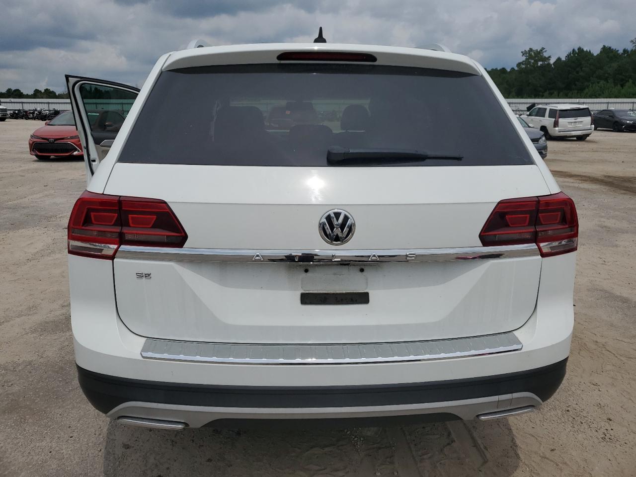 VOLKSWAGEN ATLAS SE