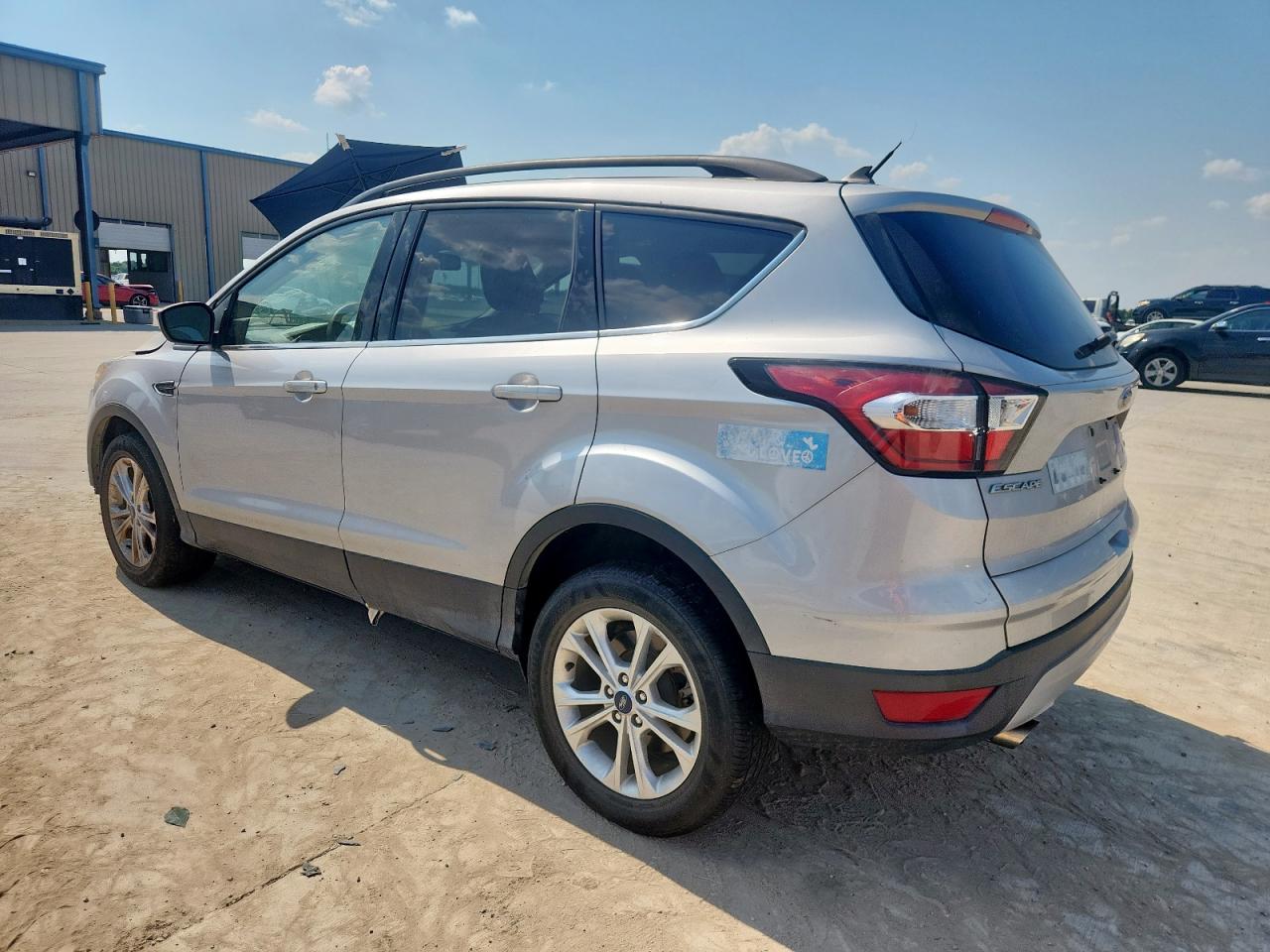 FORD ESCAPE SE