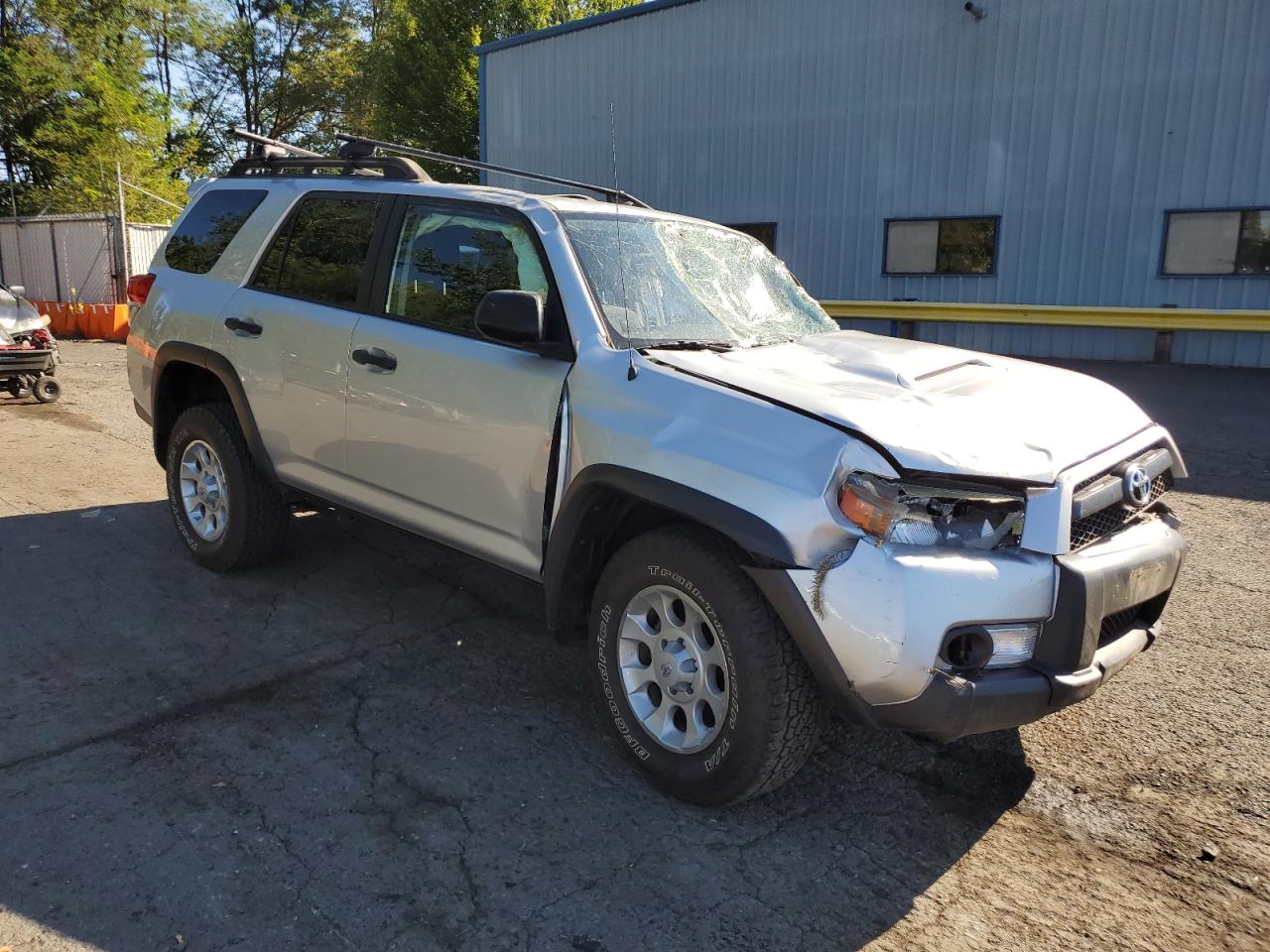 TOYOTA 4RUNNER SR5