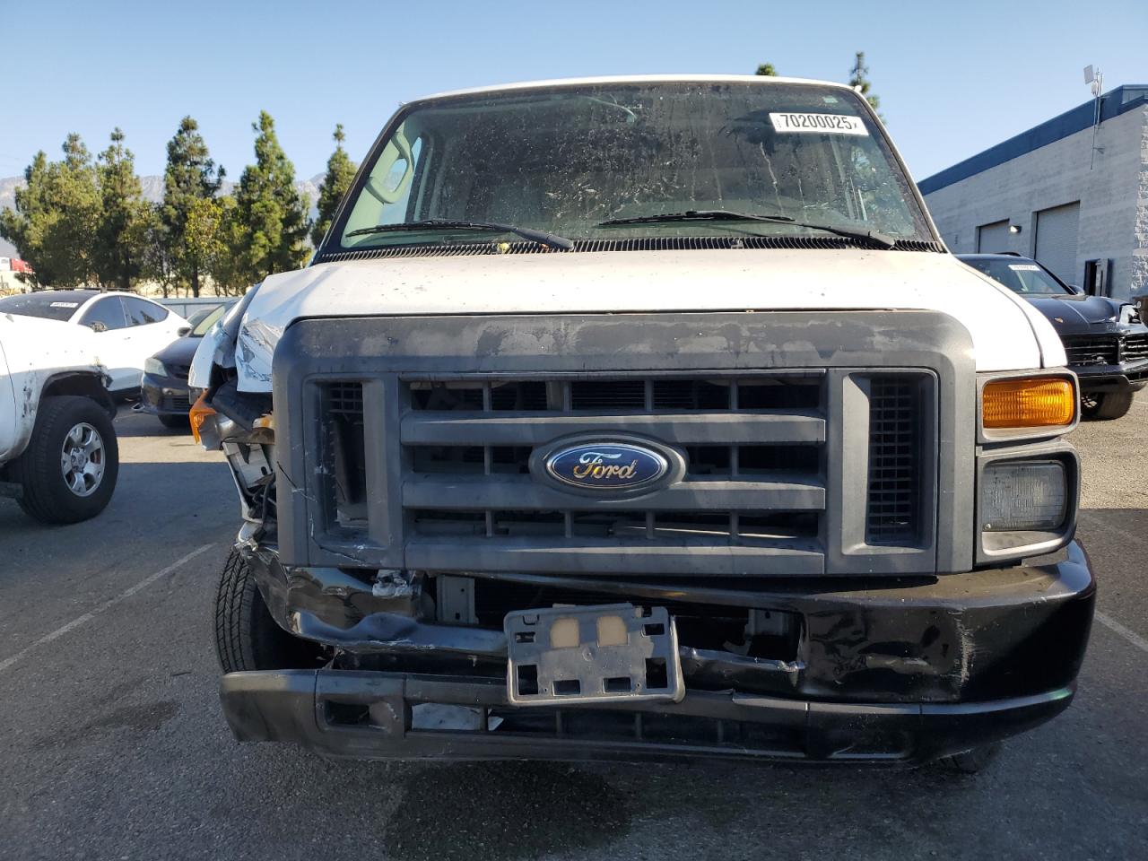 FORD ECONOLINE E150 VAN