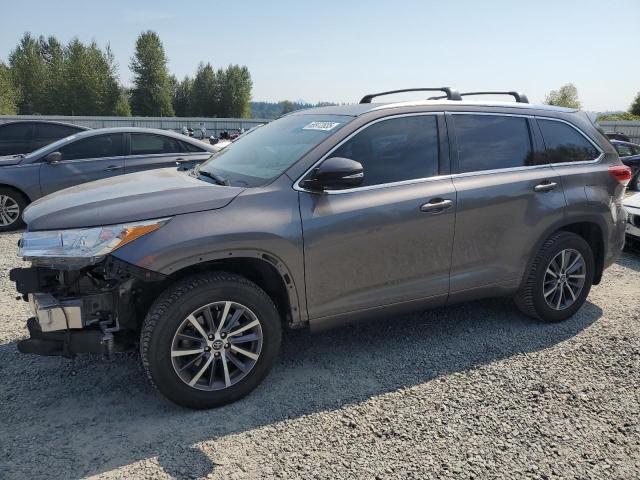 2018 TOYOTA HIGHLANDER SE 5TDJZRFH5JS874693