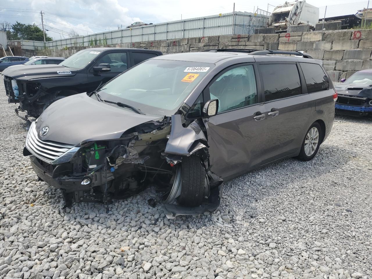 TOYOTA SIENNA XLE