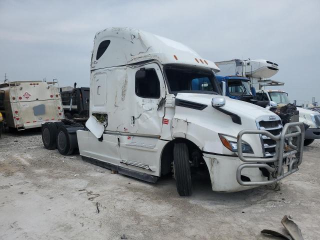 Global Auto Auctions: 2022 FREIGHTLINER CASCADIA 1