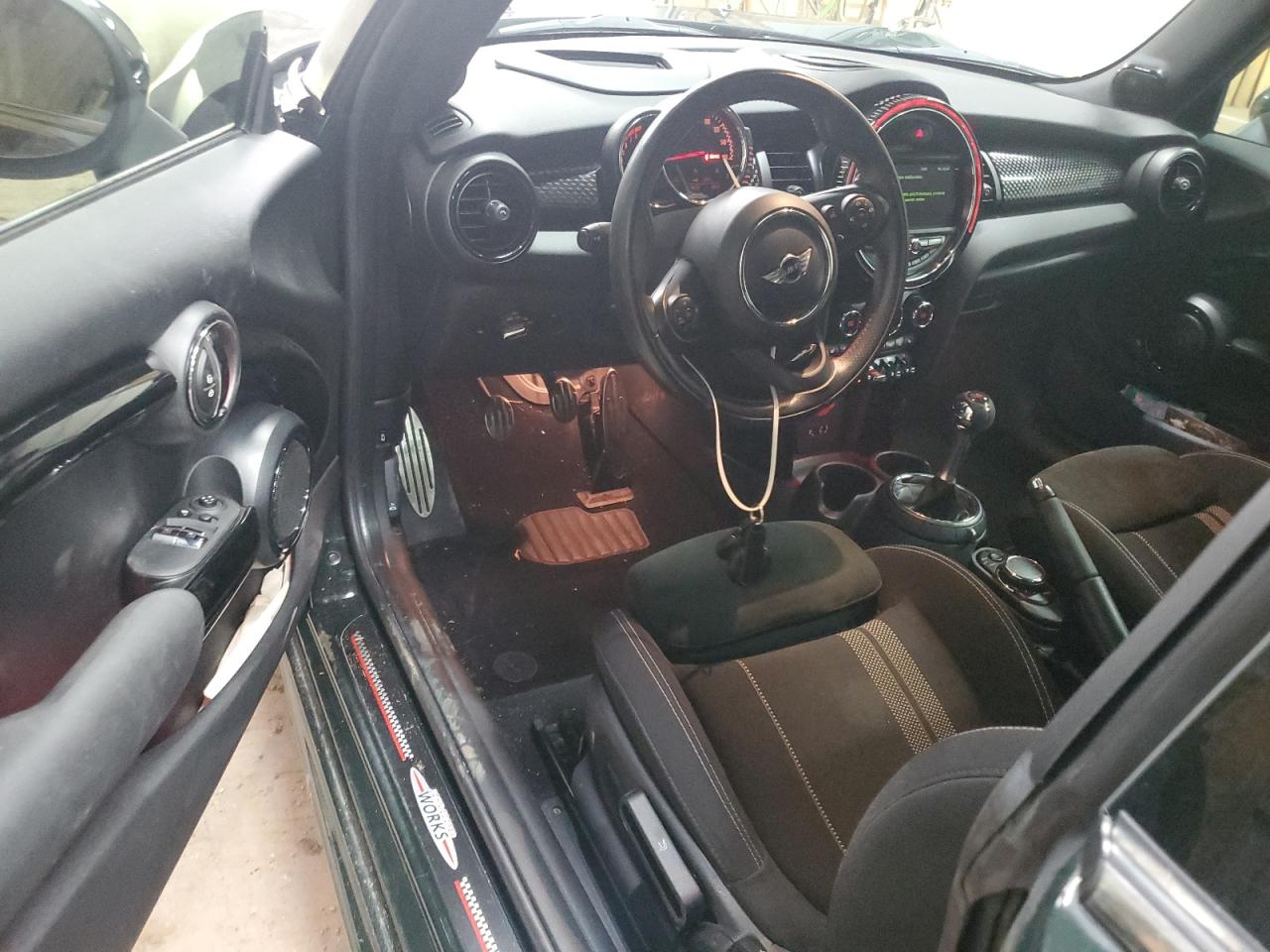 MINI COOPER JOHN COOPER WORKS