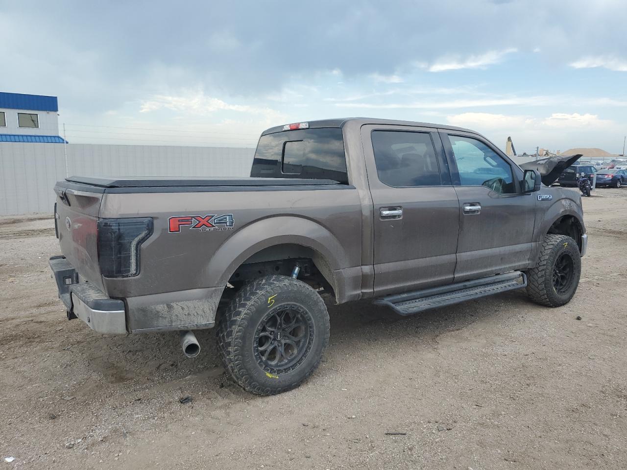FORD F-150 SUPERCREW