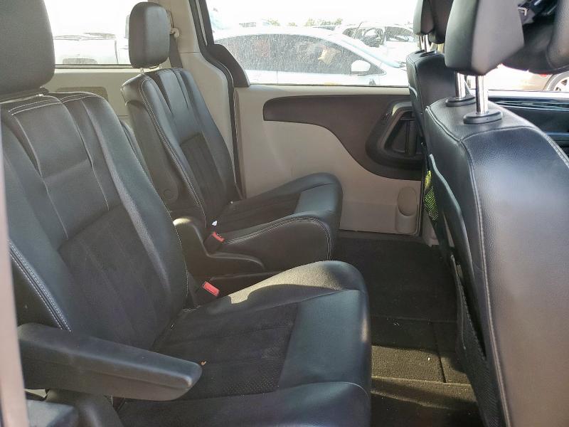2018 DODGE GRAND CARA 2C4RDGCG7JR325992