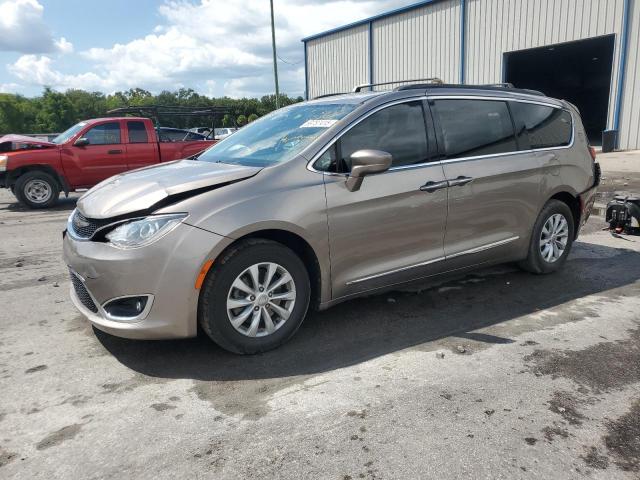 2017 CHRYSLER PACIFICA T - 2C4RC1BG5HR704842