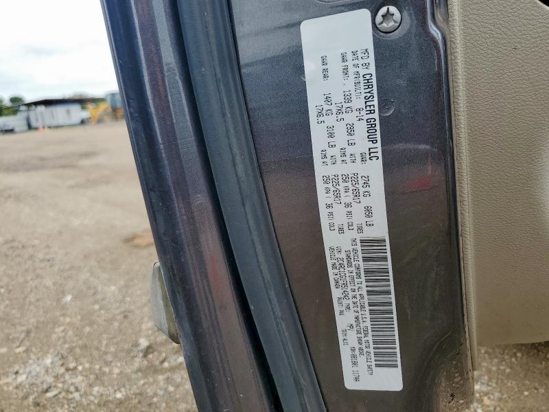 2015 CHRYSLER TOWN & COU 2C4RC1CG1FR514242