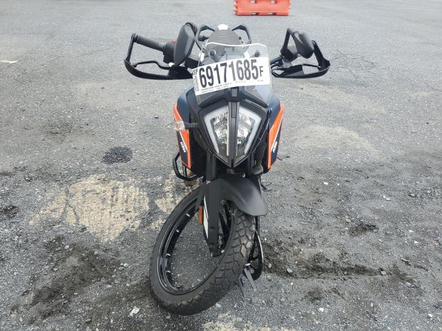 2022 KTM 390 ADVENT MD2JGJ404NC245996