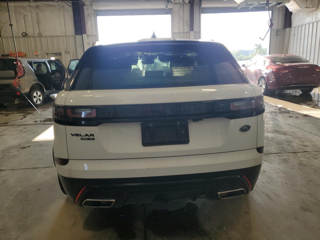 LAND ROVER RANGE ROVER R-DYNAMIC SE