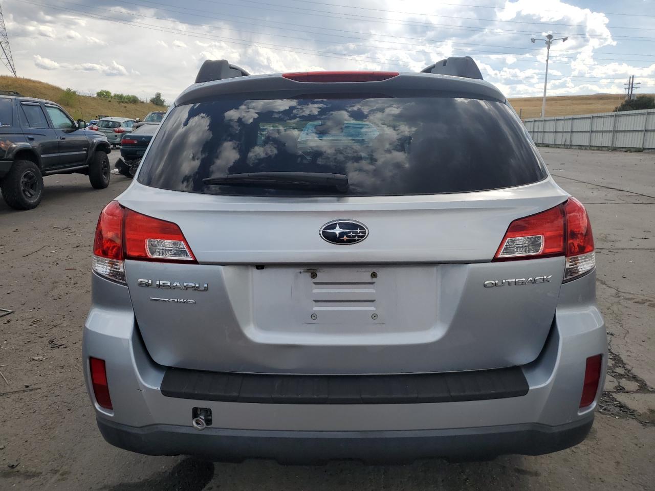 SUBARU OUTBACK 2.5I PREMIUM