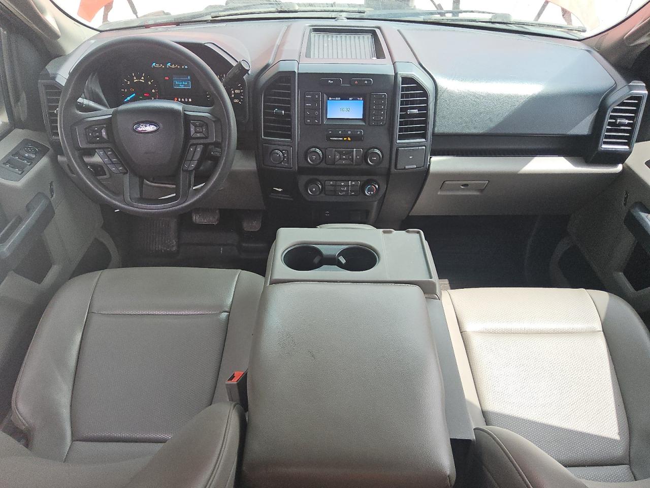 FORD F-150 SUPER CAB