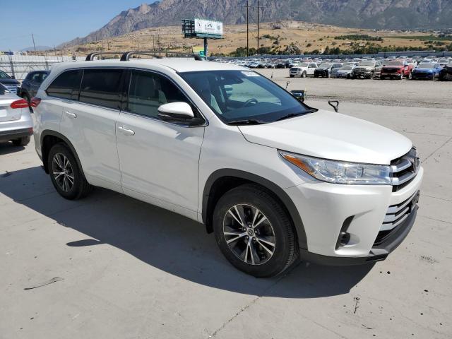 2017 TOYOTA HIGHLANDER LE 5TDBZRFH8HS367916