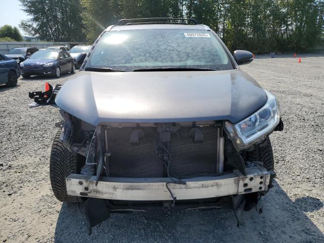 2018 TOYOTA HIGHLANDER SE 5TDJZRFH5JS874693