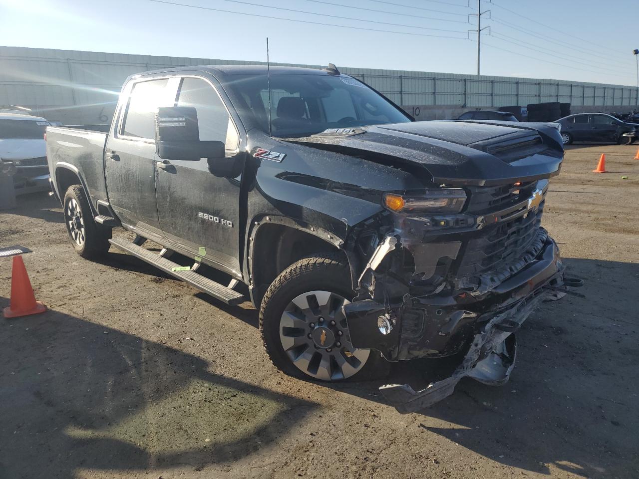 CHEVROLET SILVERADO K2500 CUSTOM