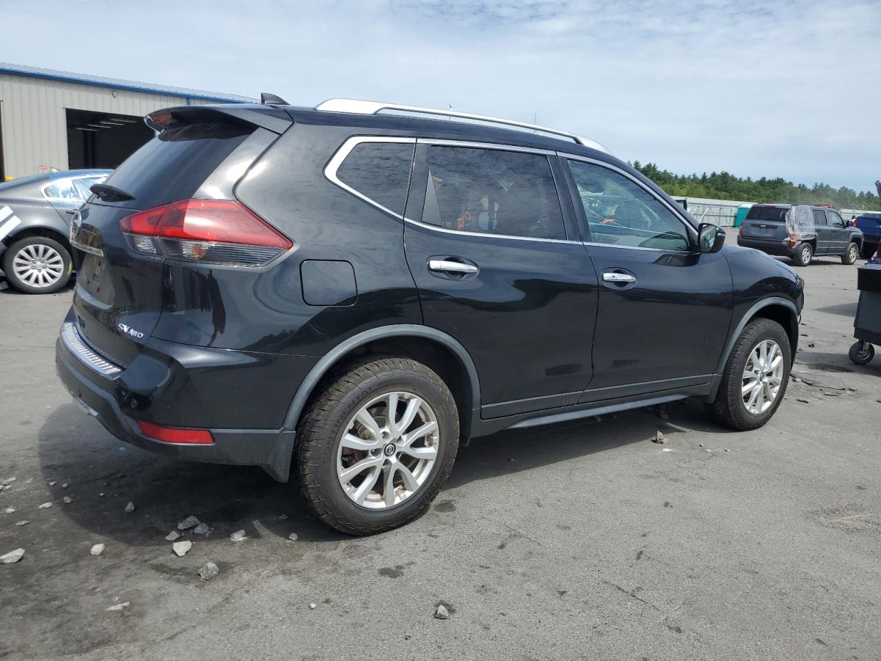 NISSAN ROGUE S