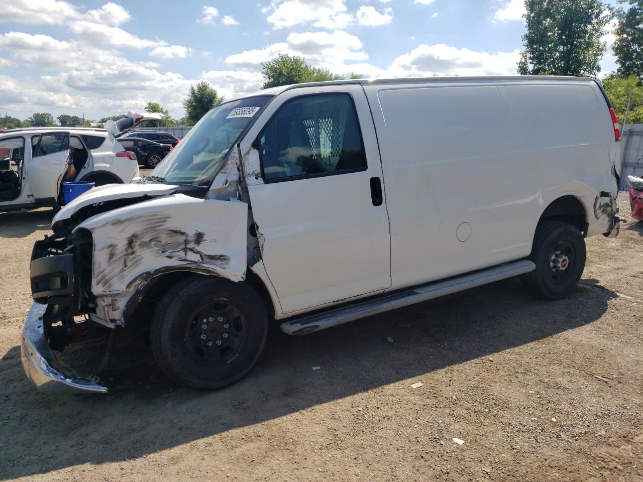 GMC SAVANA G2500