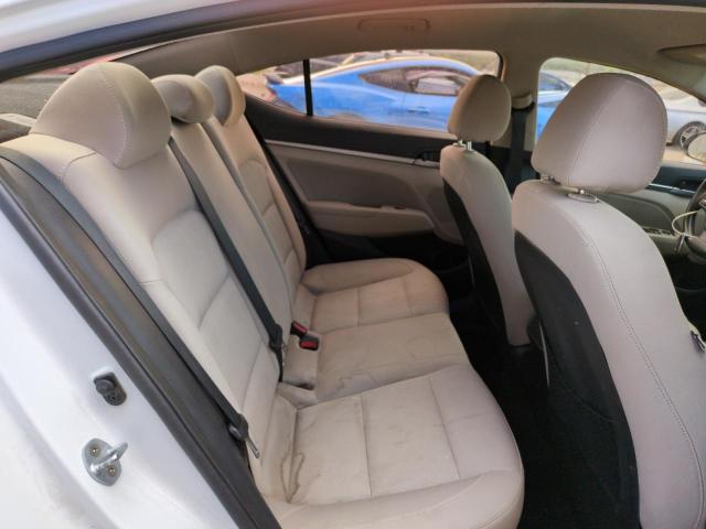 2017 HYUNDAI ELANTRA SE 5NPD84LF5HH083151